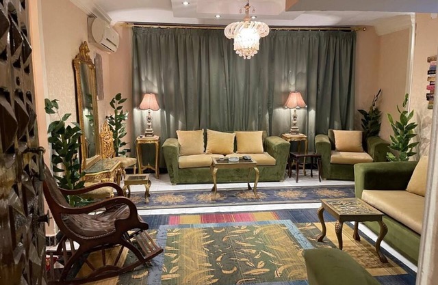 Fancy apartment close to airport fully furnished