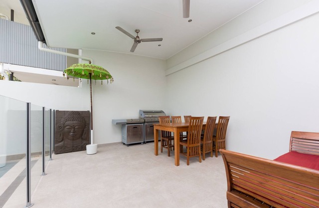 Fannie Bay 3 bedroom townhouse with pool.