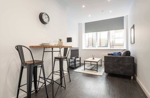 Fantastic 1 Bedroom Apartment in Bradford