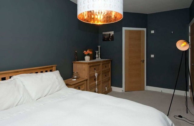 Fantastic 2 Bedroom City Centre Apartment