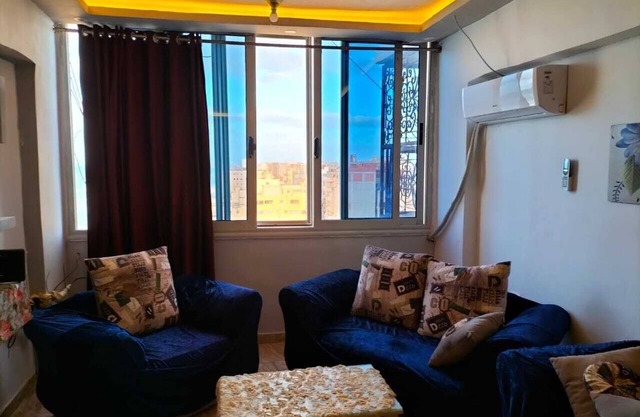 Fantastic condo with sea view