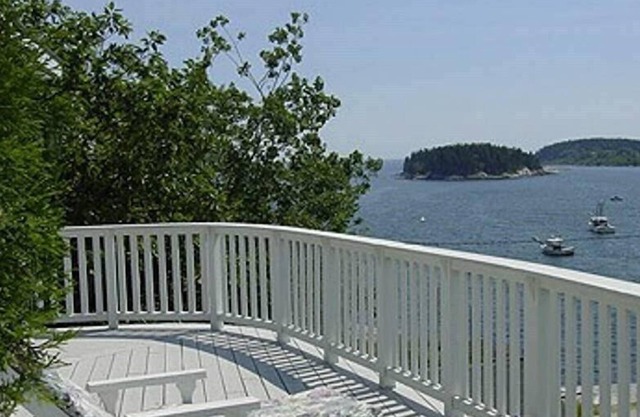Fantastic Home, Waterview's Galore