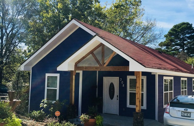 Fantástica casa recientemente renovada entre el barrio de Hillcrest y el centro de LR