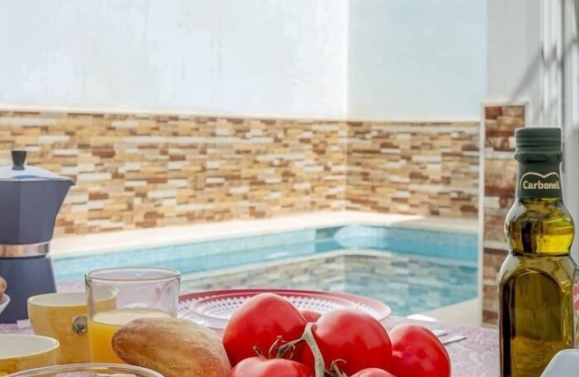 Fantástica casa en Camas a 10 min de Sevilla con piscina y terraza