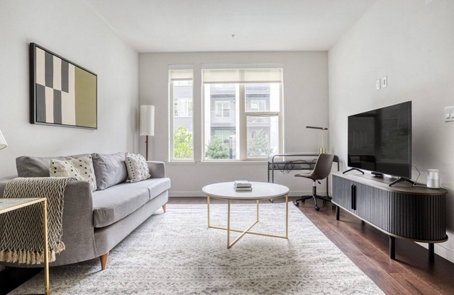 Fantastic Milpitas 1BR w/ Pool, Gym & W/D, walk to BART, by Blueground