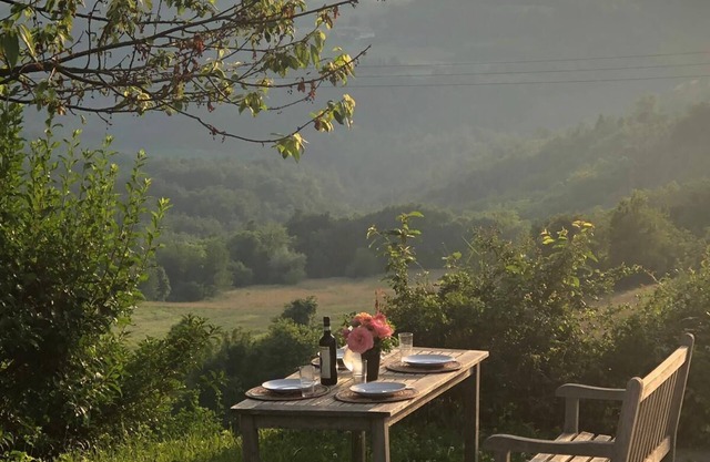 Fantástico apartamento tranquilo y espacioso con jardín, con vistas a la montaña Monviso