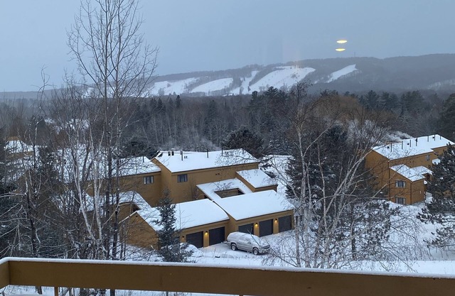 Fantastic view of The Highlands! Comfortable 2-bedroom w/loft condo. Come relax.