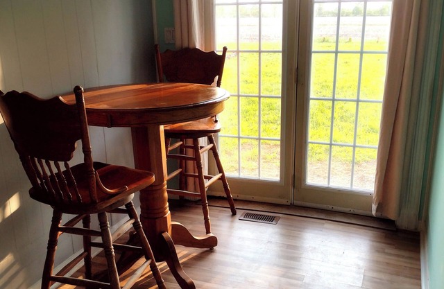 Farm Suite | Point Pelee | Leamington | Biking | Apartment | Trailer Parking