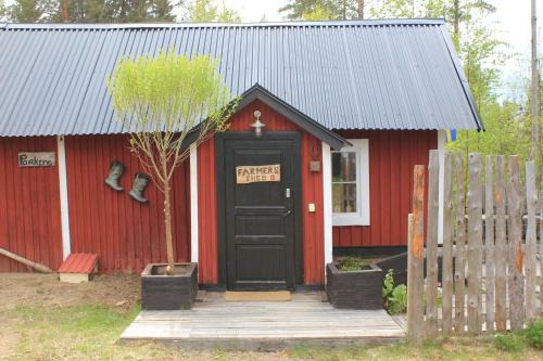 Farmers Shed