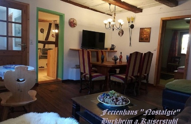 Casa de campo para turistas en Vogtsburg / Kaiserstuhl con patio / jardín