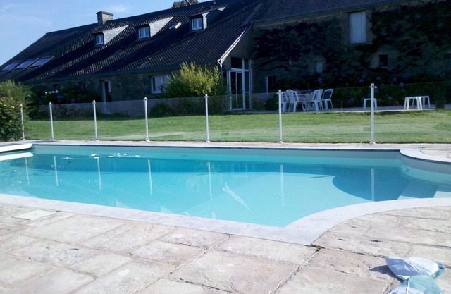 Granja de la piscina climatizada 11 plazas 5 dormitorios