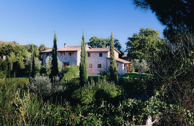 Casa de campo en una aldea en el corazón de la Toscana