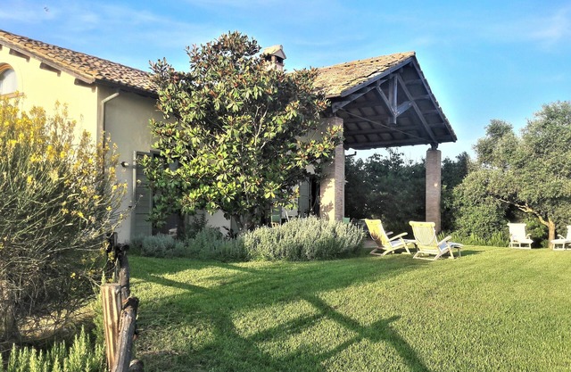 Casa de campo en la tranquila Maremma a 5 minutos del mar de Capalbio.