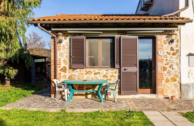 Casa rural "Le Gerlette - La Capanna" con piscina compartida y Wi-Fi