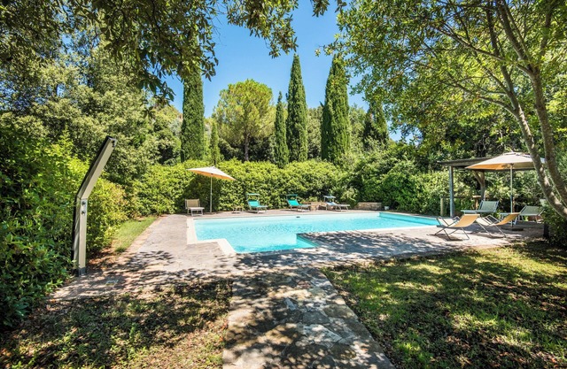 Casa rural "Melograno Podere Giardino" con piscina compartida, terraza privada y Wi-Fi