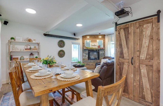 Farmhouse with Private Hot Tub Less Than 1 Mile to Birch Bay
