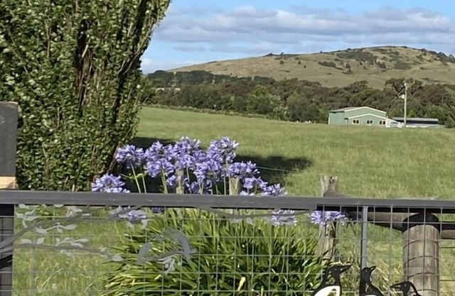 Yeramba Farmstay Retreat. NIÑOS SOLO $ 20 / noche. Propietario ajustará los precios.