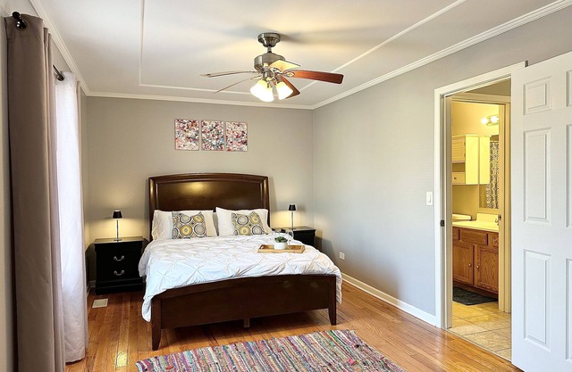 Fast Wi-Fi/Comfy beds/Free parking/3bdr house/4TVs