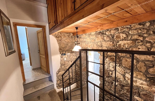 Favisi Rooms