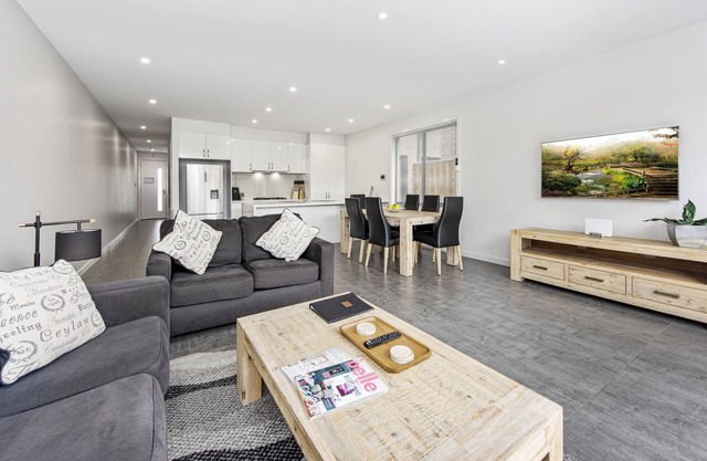 Fawkner Executive Suites & Serviced Apartments