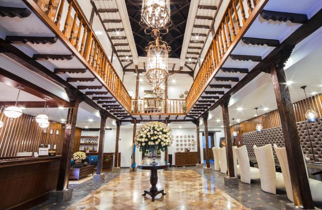 Felicia Hotel & Suites