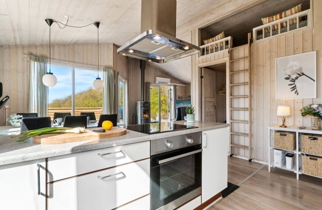 "Felina" - 200m to the inlet by Interhome