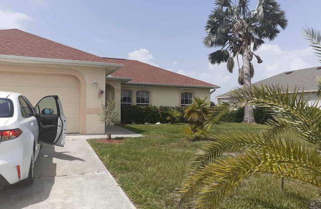 CASA INDIVIDUAL FORT MYERS FLORIDA