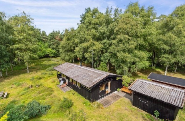 "Ferdine" - 2km from the sea by Interhome