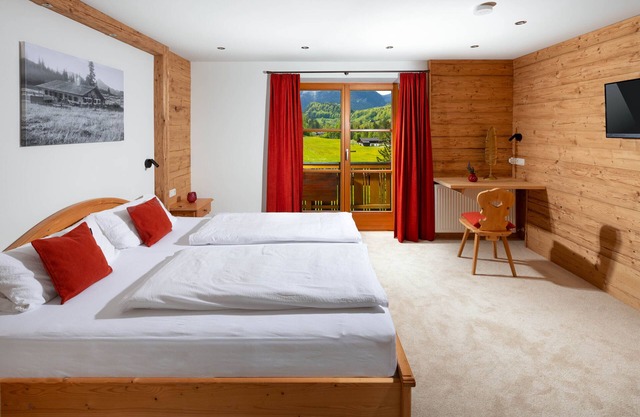 Ferienwohnung Kühroint, 1-2 Personen, 65 qm, Balkon, Separates Schlafzimmer, Obergeschoss