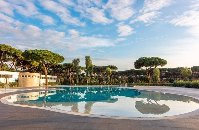 Ferienanlage Capitol Blu Resort 3pax für 3 Personen