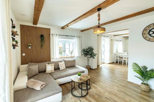 Ferienbahnhof Fichtental Bahnhofs-Lodge