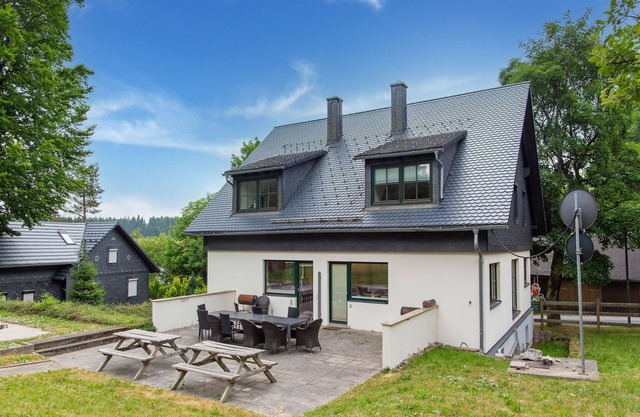 Feriendomizil mit Garten und Terrasse