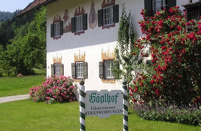 Ferienhaus , Balk. u. Terr., Küche, 2 Schlaf- und 1 Wohn-/schlafz., max 5 Personen
