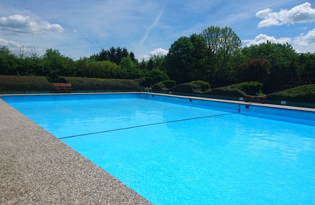 casa de vacaciones Eifel, cerca del lago Freilingen con pistas de tenis piscina al aire libre Mini golf