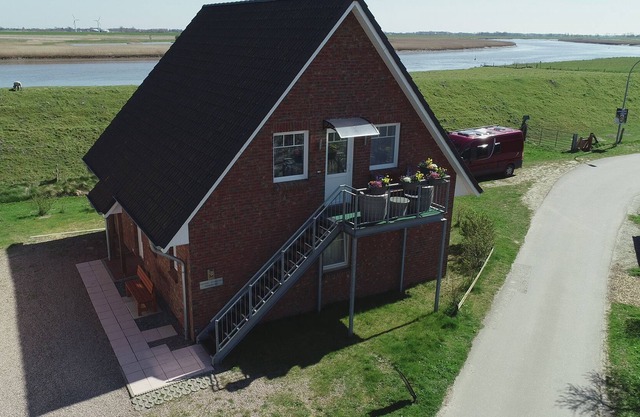 Ferienhaus Hemmerdeich OG Apartamento para 4 pers. directamente en el Eider