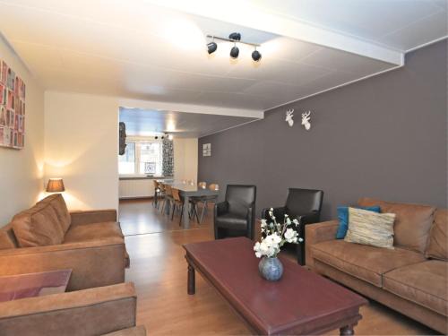 Ferienhaus mit Sauna bei Ober-Waroldern, cleaning included