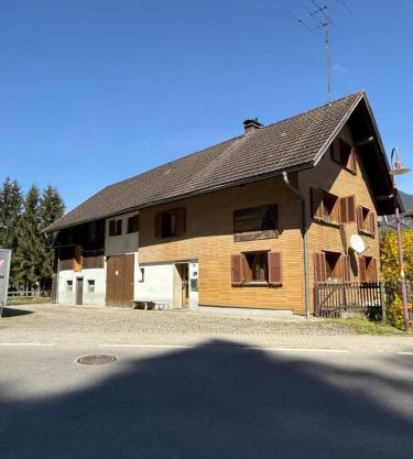 Ferienhaus zum Klettersteig - Kletterwand, Abstellraum für Ski oder Bikes, Sauna, Kellerbar,