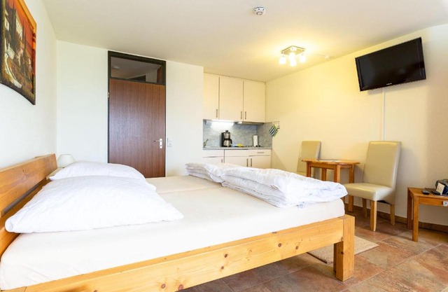 Ferienwohnpark Immenstaad am Bodensee Ein-Zimmer-Apartment 55 32