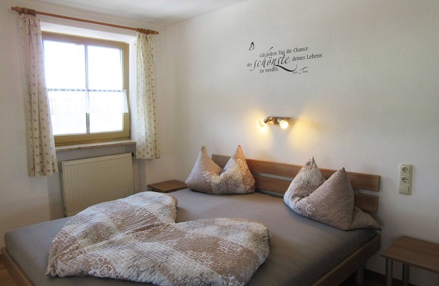 Ferienwohnung 3 für 4 Personen, Balkon, 70 qm