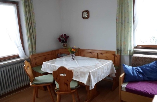 Ferienwohnung 54qm mit Dusche, Balkon und Grillmöglichkeit