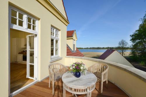 Ferienwohnung 7 mit Wasserblick, Balkon 2 Pers