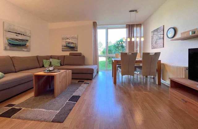 Ferienwohnung-9-mit-Schwimmbad-Sauna-Residenz-Passat-Doese
