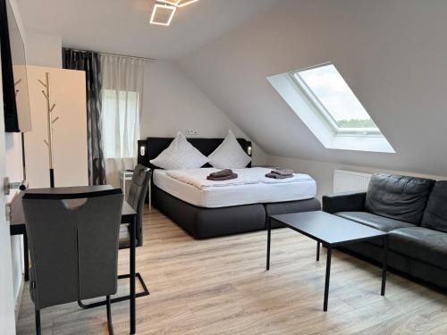 Ferienwohnung Apartment - Free Parking - WiFi - Kitchen
