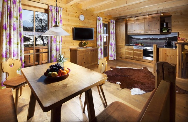 Apartamento "Berchtesgaden" para 2-4 personas, aproximadamente 85 m², 2 dormitorios, sala de estar, balcón