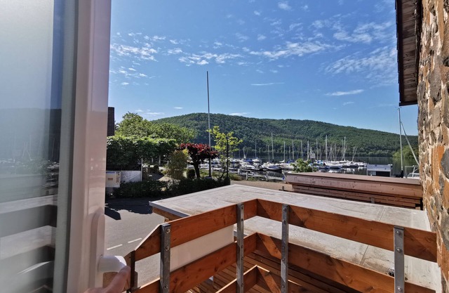 Ferienwohnung Direkt am Strand mit Edersee Blick / Edertal/ Rehbach