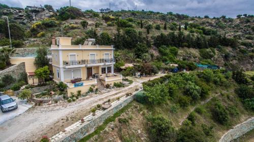 Ferienwohnung Für 8 Personen In Agia Pelagia, Kreta
