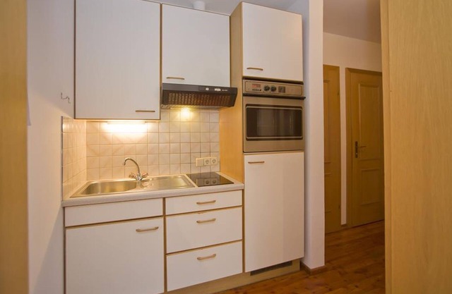 Ferienwohnung Grimmingblick - 1 Schafraum - Allamoarhof - Familie Radlingmayer