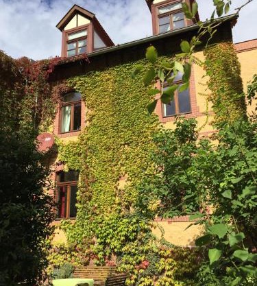 Ferienwohnung Huttenstraße Halle