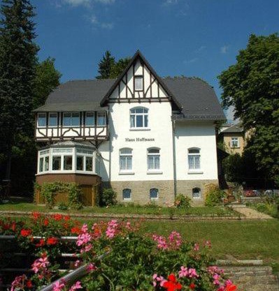 Ferienwohnung in Villa