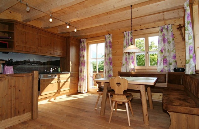 Apartamento "Königssee" para 2-4 pers., Aproximadamente 75 m², 2 dormitorios, sala de estar. balcón